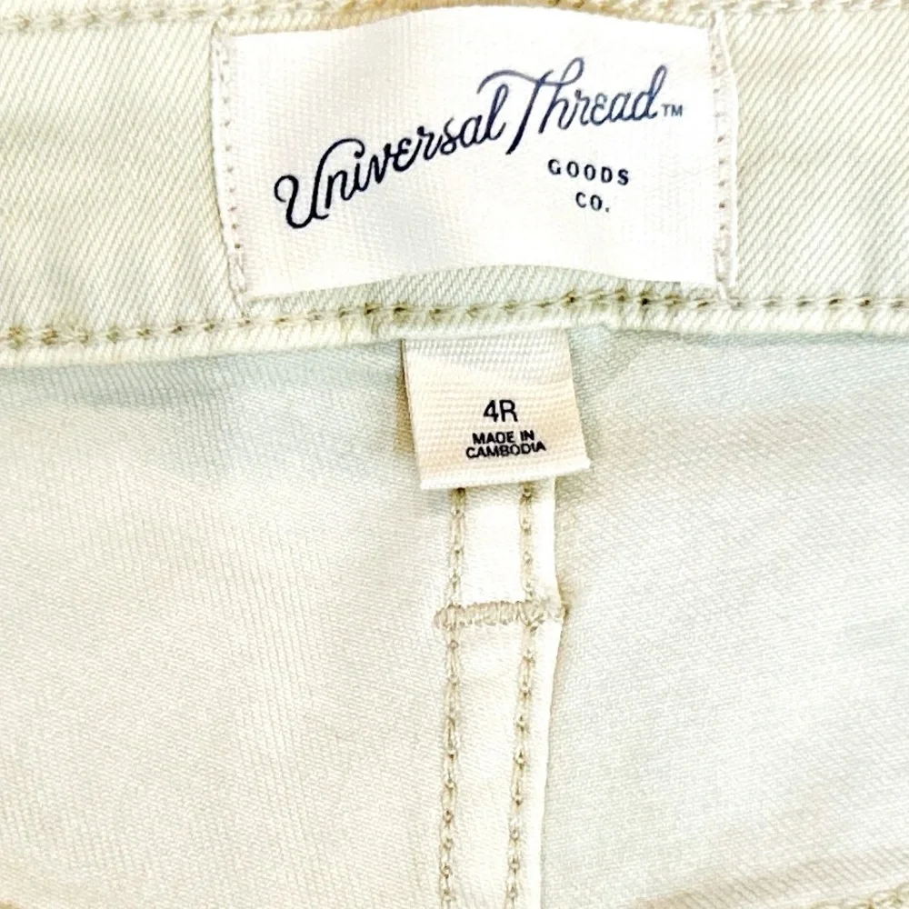 Universal Threads SZ4 HIGH RISE SKINNY FITTED HIP & THIGH SLIM LEG SUPER STRETCH